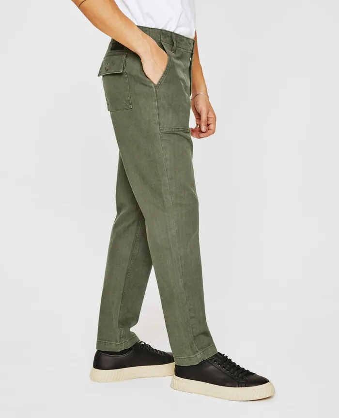Wells Fatigue Valley Dark Infantry Green Men AG Jeans Pants Wells Fatigue Valley Dark Infantry Green Men AG Jeans Pants