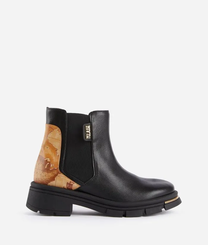 Woman Boots and Booties Alviero Martini Smooth Leather Beatle Boots With Gold Tip Detail Black