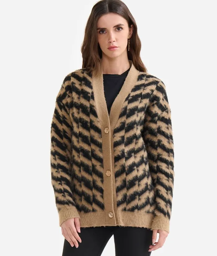 Woman Knitwears Shirts and Tops Alviero Martini WoolViscose Yarn Cardigan With Diagonal Motif Black
