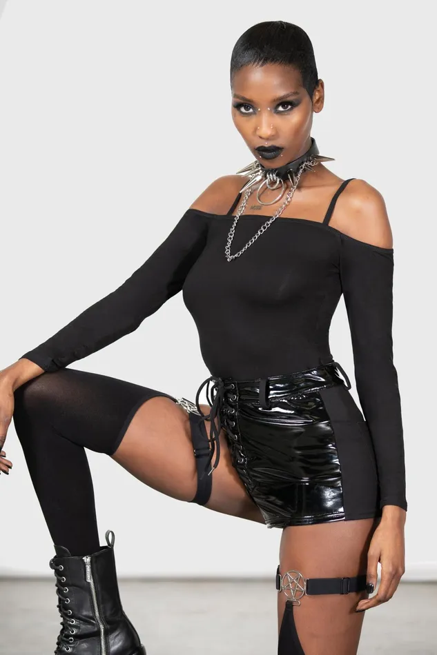 Women Basics Killstar Devastate Bardot Top