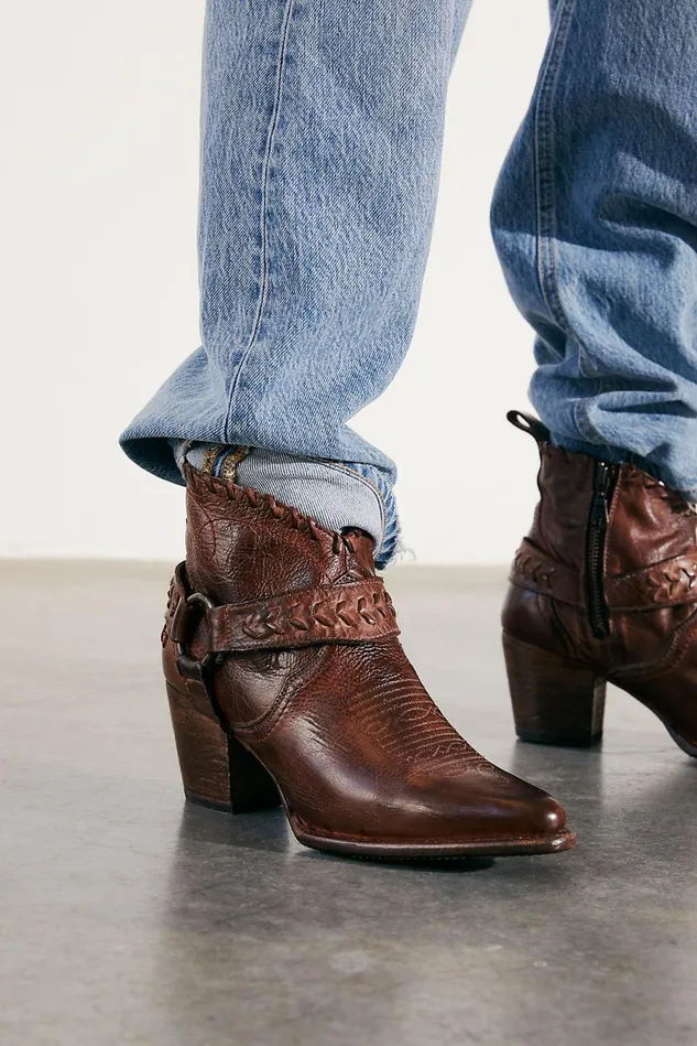 Women Boots Free People Tania Harness Ankle Boots Teak Dip Dye