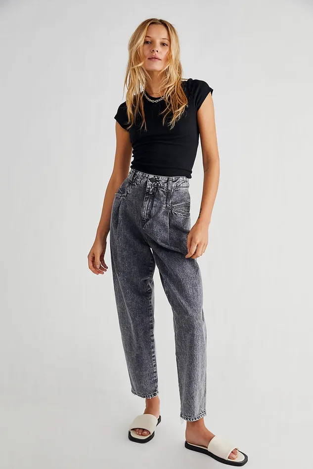 Women HighRise Jeans Free People Closed Pearl Jeans Mid Grey