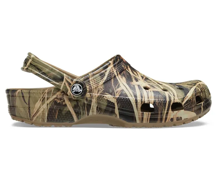 WomenMen Classic Realtree V2 Khaki Crocs Clogs