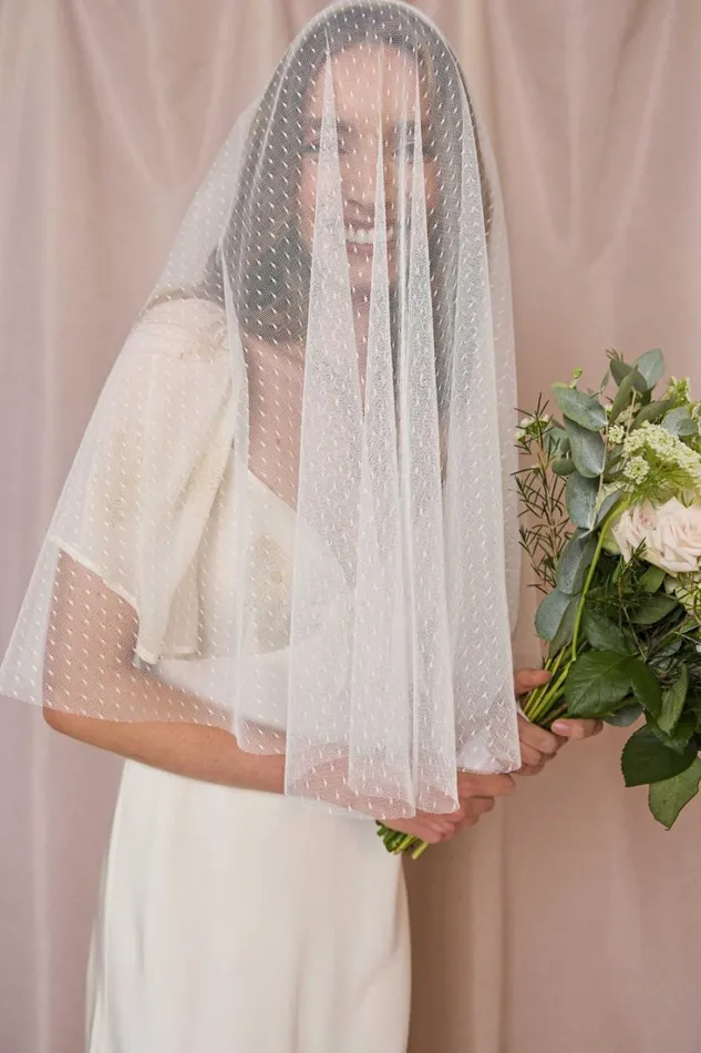 Women RIXO All Bridal Cupid Mesh Veil Ivory