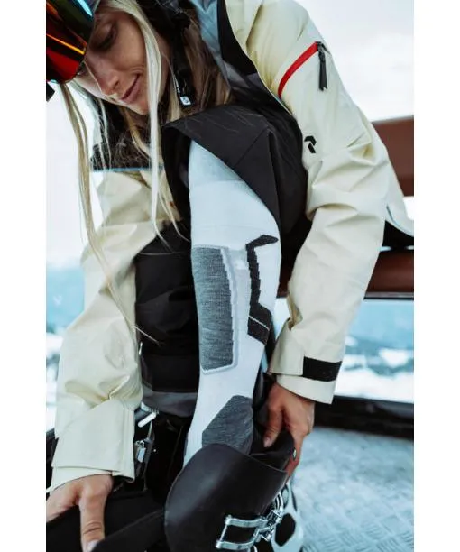 Women SK4 Advanced Women Skiing Kneehigh Socks Offwhite FALKE Ski Socks