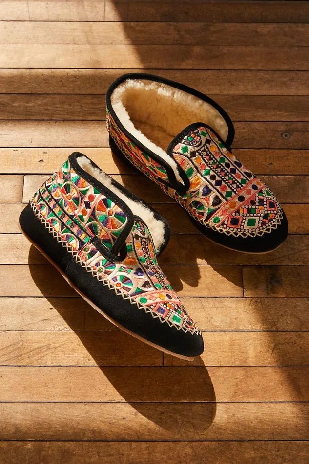 Women Slippers Free People Llani Shearling Kantha Slippers Black Multi