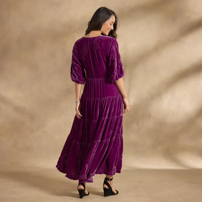Women Velvet Dolman Tiered Dress Sugarplum Sundance Catalog Dresses and Jumpsuits Women Velvet Dolman Tiered Dress Sugarplum Sundance Catalog Dresses and Jumpsuits