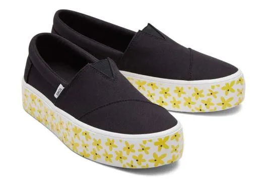 Women WomenFenix Platform Black Daisies TOMS Slip Ons